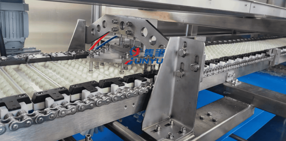 how do i choose the right jelly candy making machine for my business?