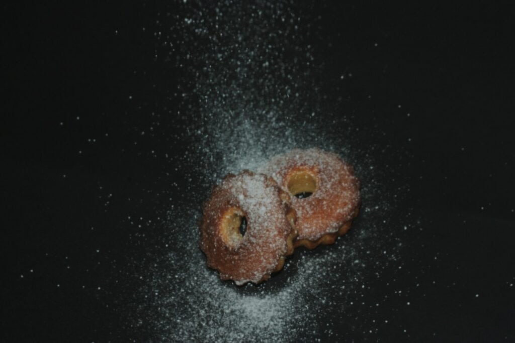 Sugar Dissolution: The Science Behind How Sugar Dissolves in Liquids