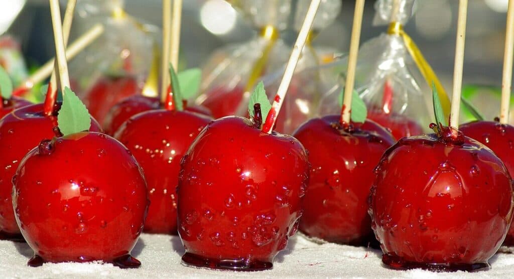 toffee apples, red apples, candied, christmas, toffee apples, toffee apples, toffee apples, toffee apples, toffee apples, christmas