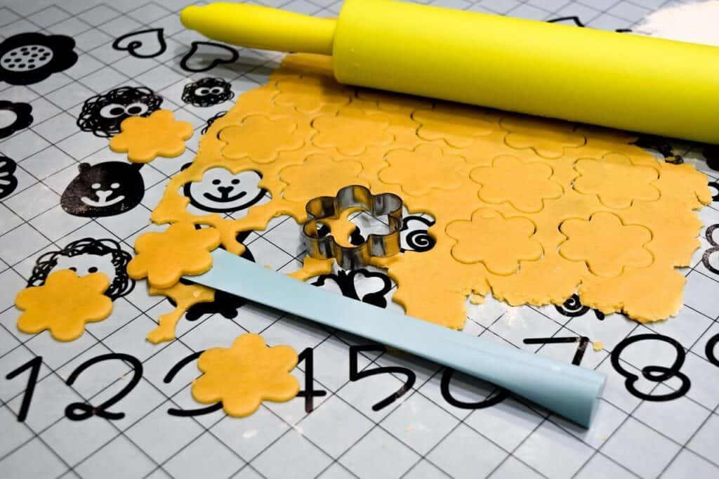 stolnica, cake, roller, pastries, pastry shop, cakes, mold, sweets, cookies, kitchenware, the cake, baking