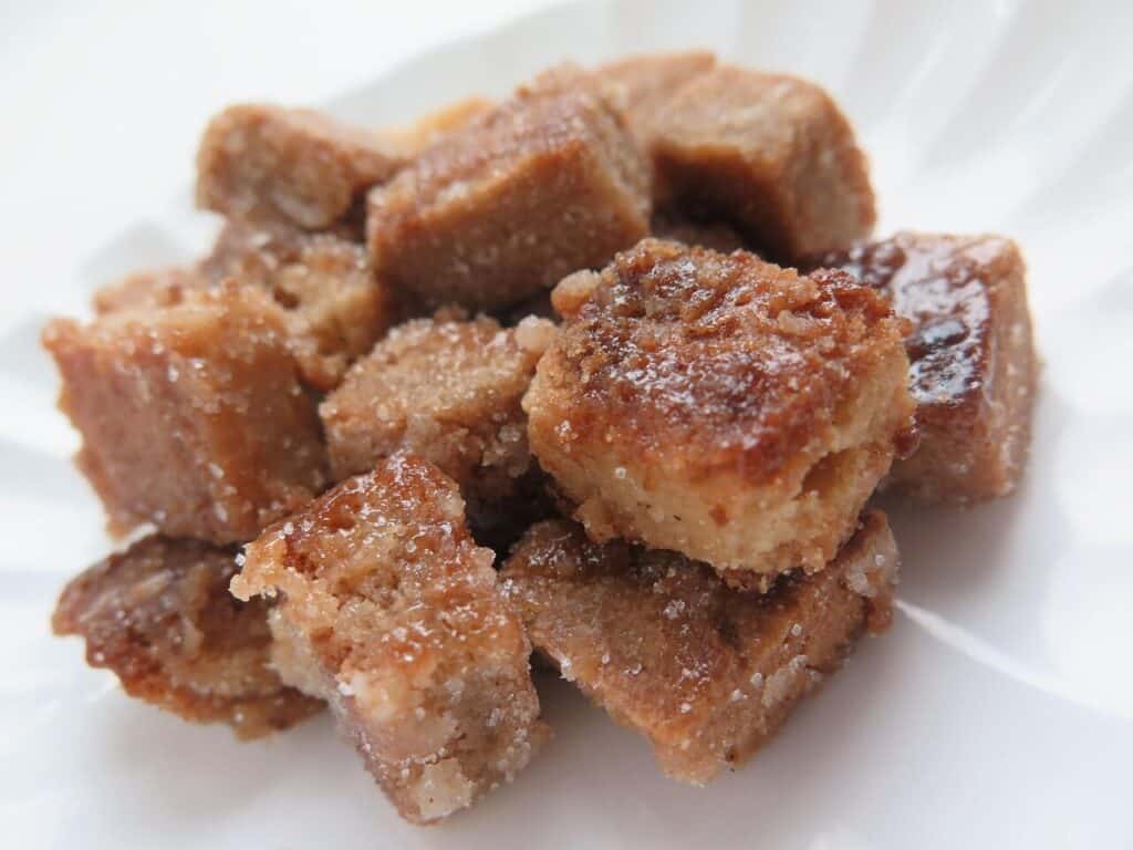 spices, cookies, french confectionery, suites, sweet, food, dessert, sugar, baked goods, delicious, candy, autumn, coating, caramel, caramel, caramel, caramel, caramel, caramel